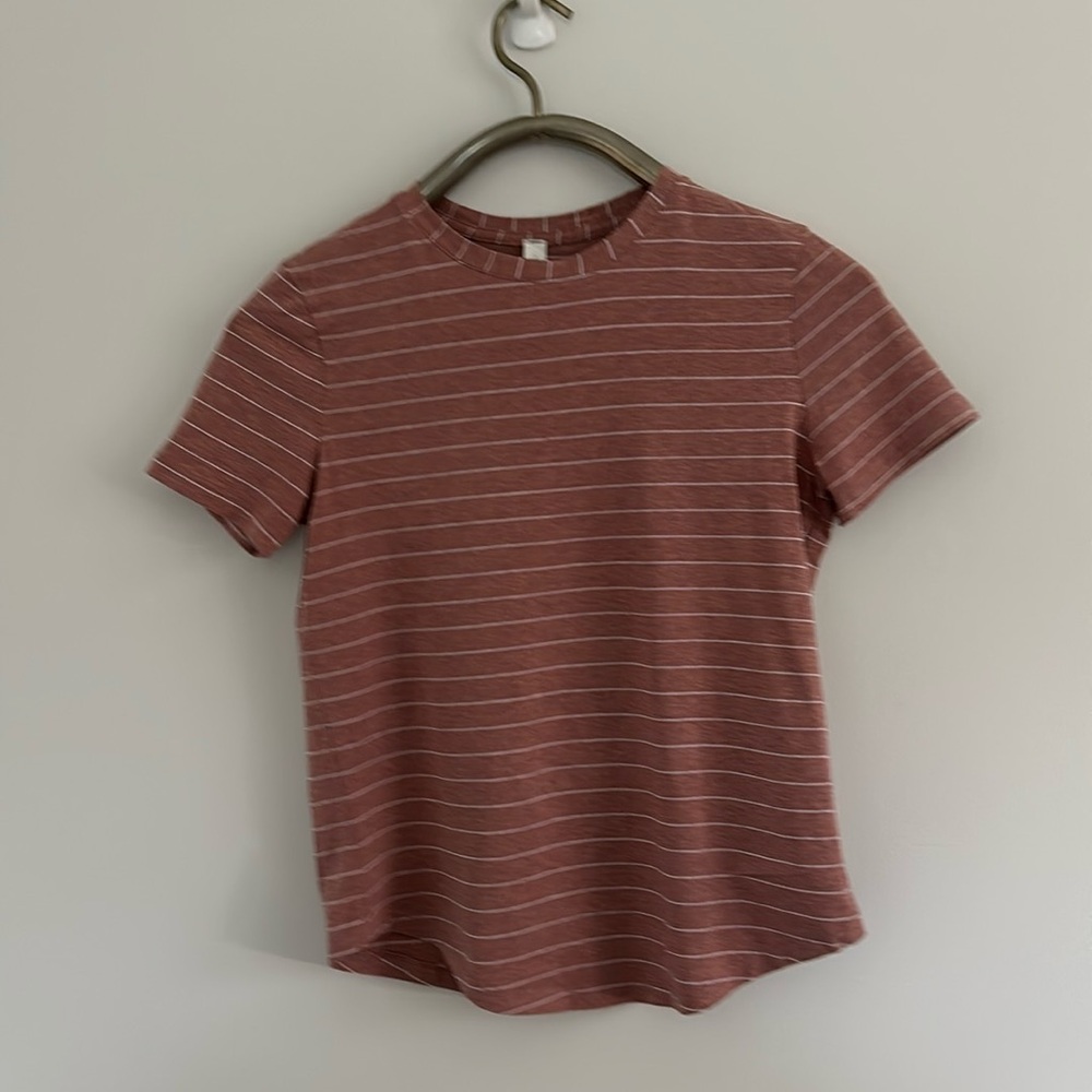 Lululemon Love Curved-Hem Crewneck T-Shirt Size 2